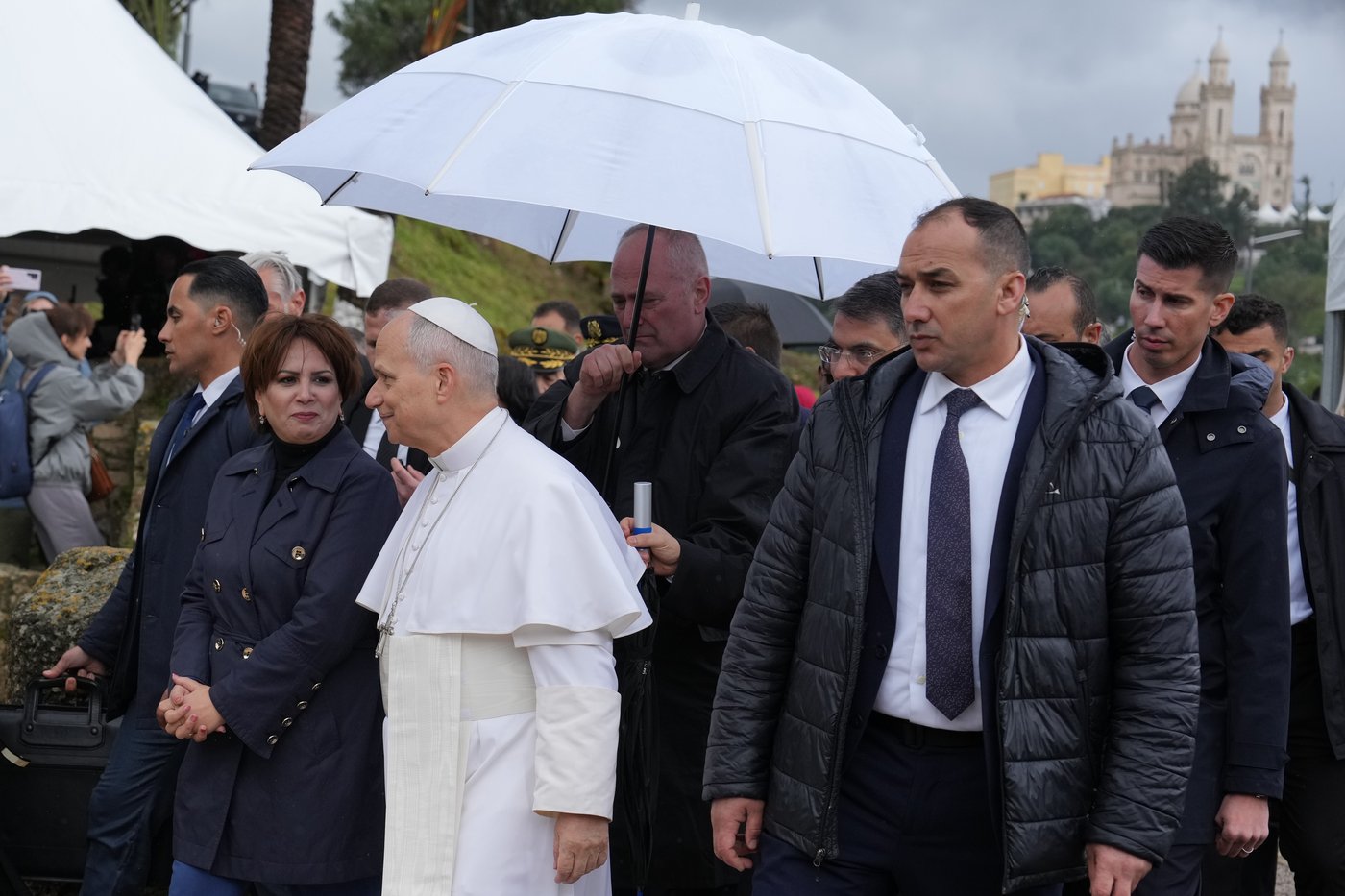 Vatican visitors slam Trump over attacks on the US-born pope's message of peace | iNFOnews.ca Vatican visitors slam Trump over attacks on the US-born pope's message of peace | iNFOnews.ca