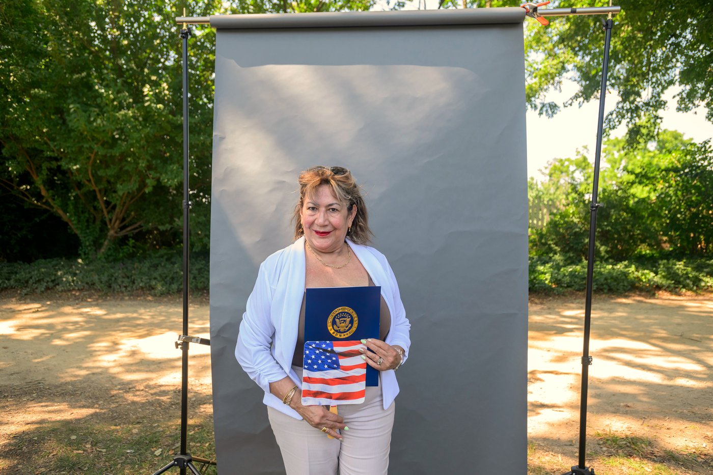 150 people from 50 countries become US citizens at Mount Vernon on America's 250th birthday | iNFOnews.ca 150 people from 50 countries become US citizens at Mount Vernon on America's 250th birthday | iNFOnews.ca