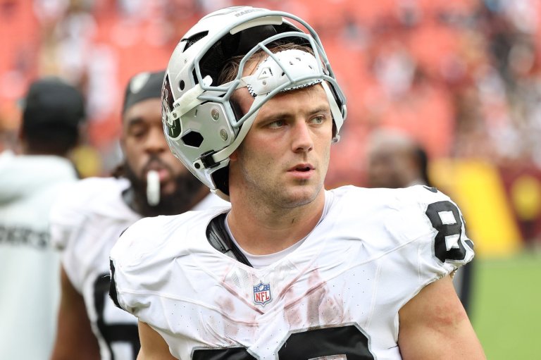Raiders' Brock Bowers returns to full speed, ready to produce against Jaguars | iNFOnews.ca Raiders' Brock Bowers returns to full speed, ready to produce against Jaguars | iNFOnews.ca