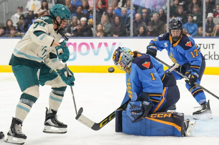 Kirk nets second straight shutout as Sceptres beat the Fleet 2-0 | iNFOnews.ca