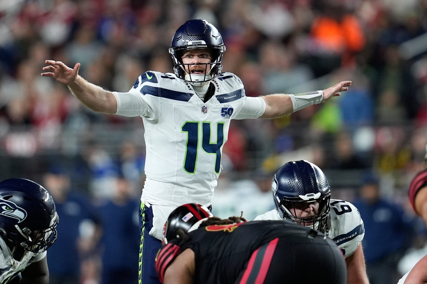 Seahawks clinch NFC West title, top seed. Bears and Eagles also in Super Bowl chase | iNFOnews.ca