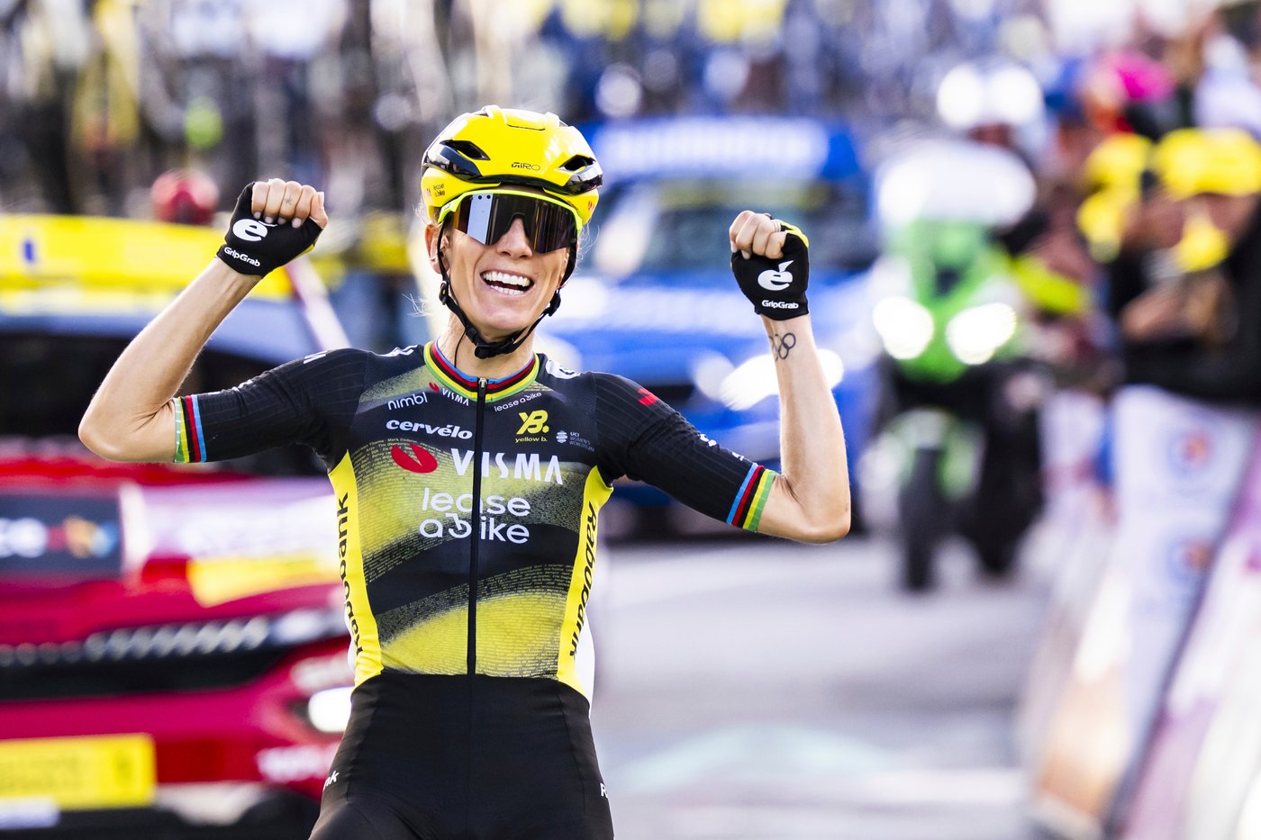 Ferrand-Prévôt takes the lead at women's Tour de France after commanding stage win | iNFOnews.ca