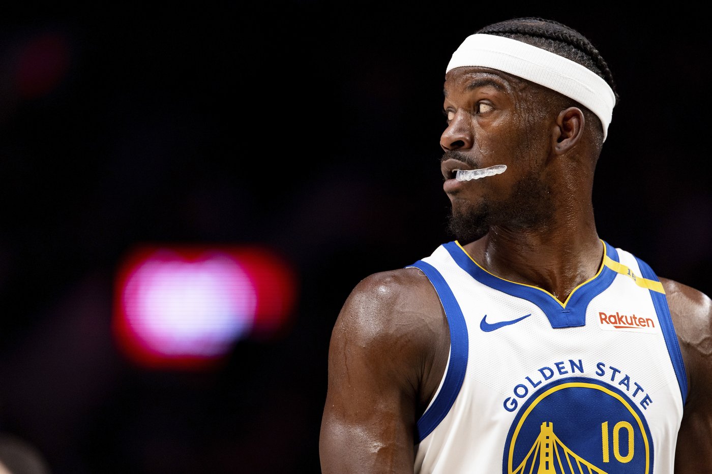 Butler scores 24 points to lead Warriors in 103-86 rout of Trail Blazers | iNFOnews.ca