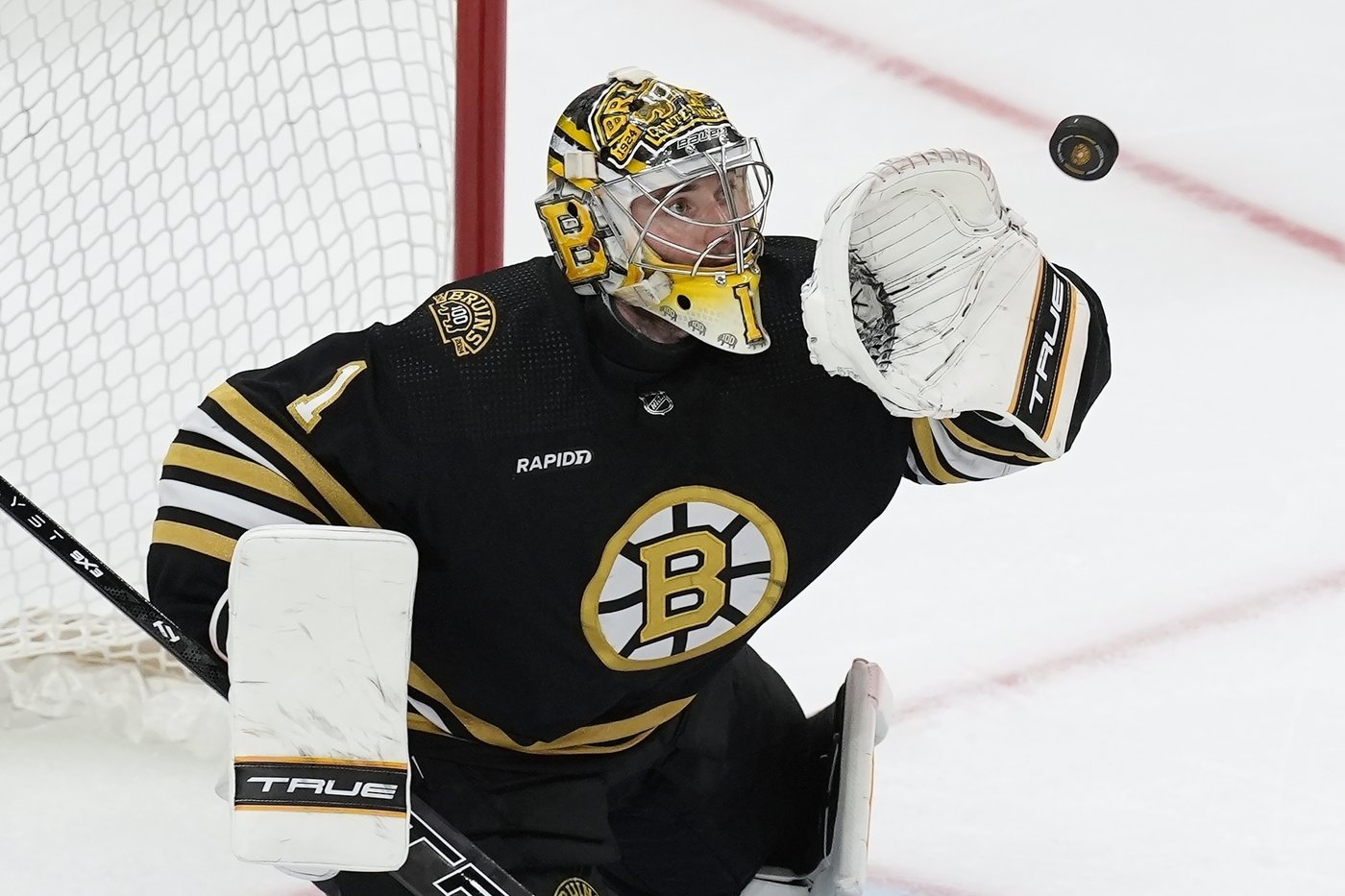 Boston Bruins goalie Jeremy Swayman signs for 8 years, $66 million | iNFOnews.ca Boston Bruins goalie Jeremy Swayman signs for 8 years, $66 million | iNFOnews.ca