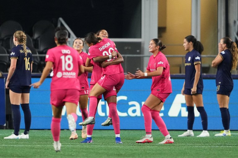 The Courage shut out the Reign 1-0 to climb above playoff line | iNFOnews.ca