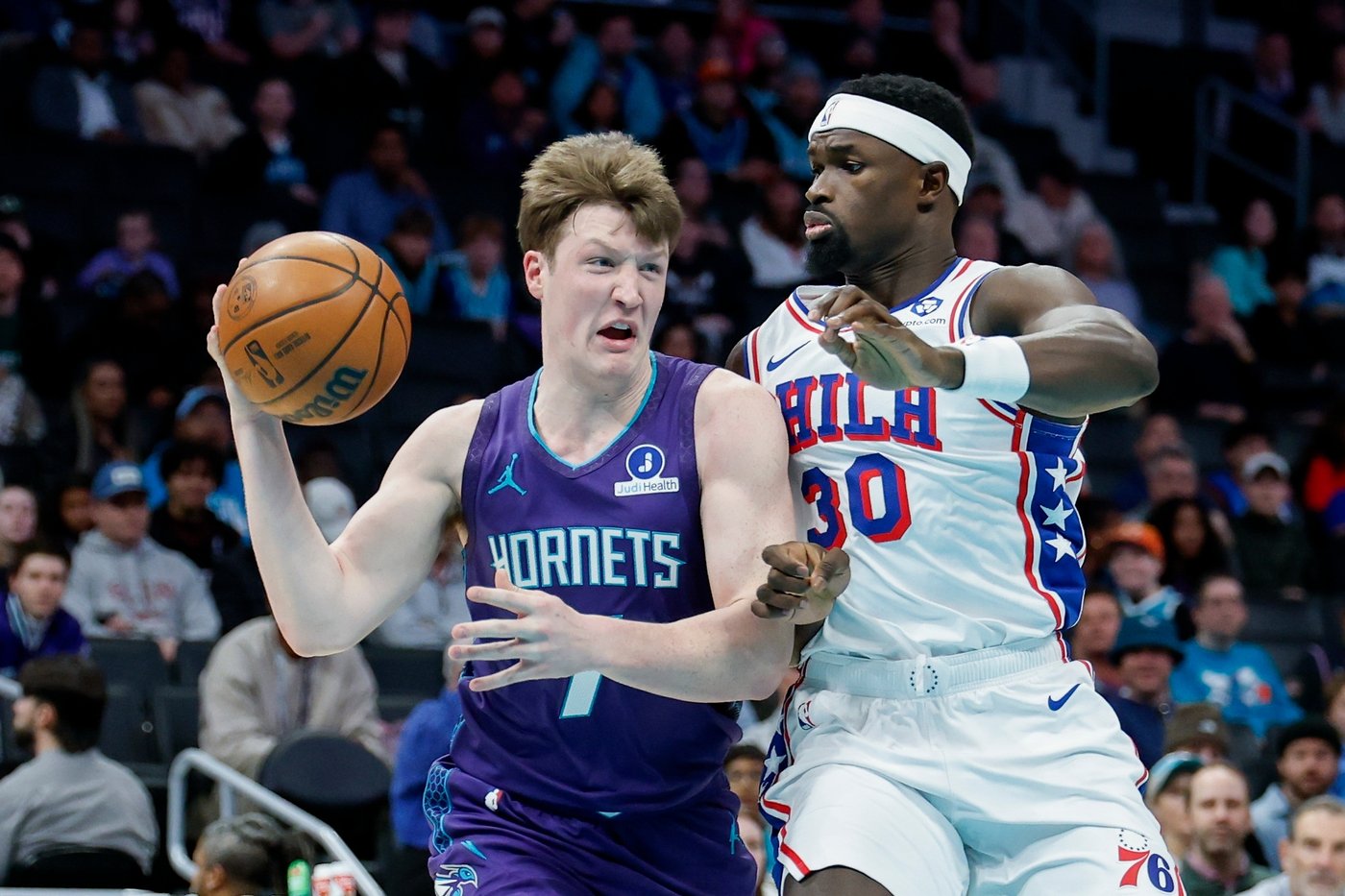 Hornets take a 50-point lead for 2nd time this month, roll past 76ers 130-93 | iNFOnews.ca Hornets take a 50-point lead for 2nd time this month, roll past 76ers 130-93 | iNFOnews.ca