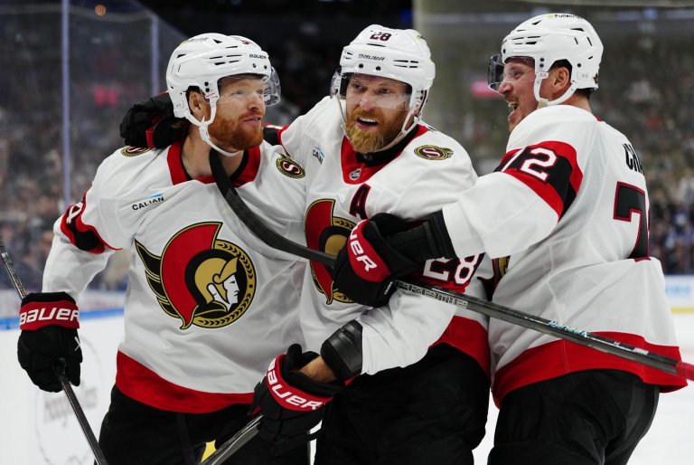 Halliday scores winner, Ullmark stands tall as Senators top Maple Leafs 3-2 | iNFOnews.ca