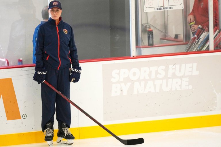PWHL's Seattle Torrent hire Christine Bumstead as next head coach | iNFOnews.ca