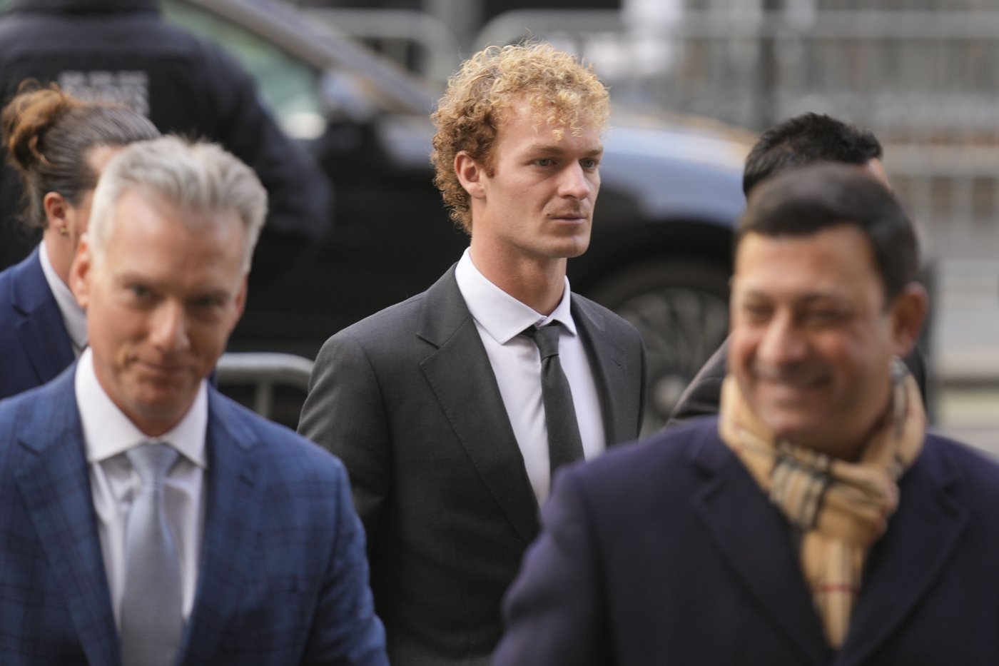 Father of victim in NYC subway chokehold case sues defendant Daniel Penny | iNFOnews.ca Father of victim in NYC subway chokehold case sues defendant Daniel Penny | iNFOnews.ca