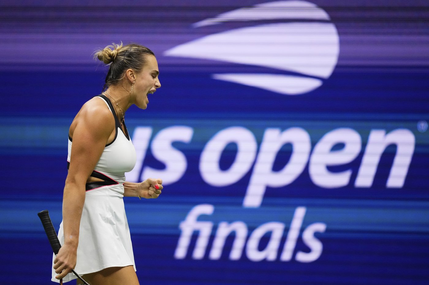 Aryna Sabalenka overcomes early scare to advance at Wuhan Open, Naomi Osaka loses to Linda Noskova | iNFOnews.ca