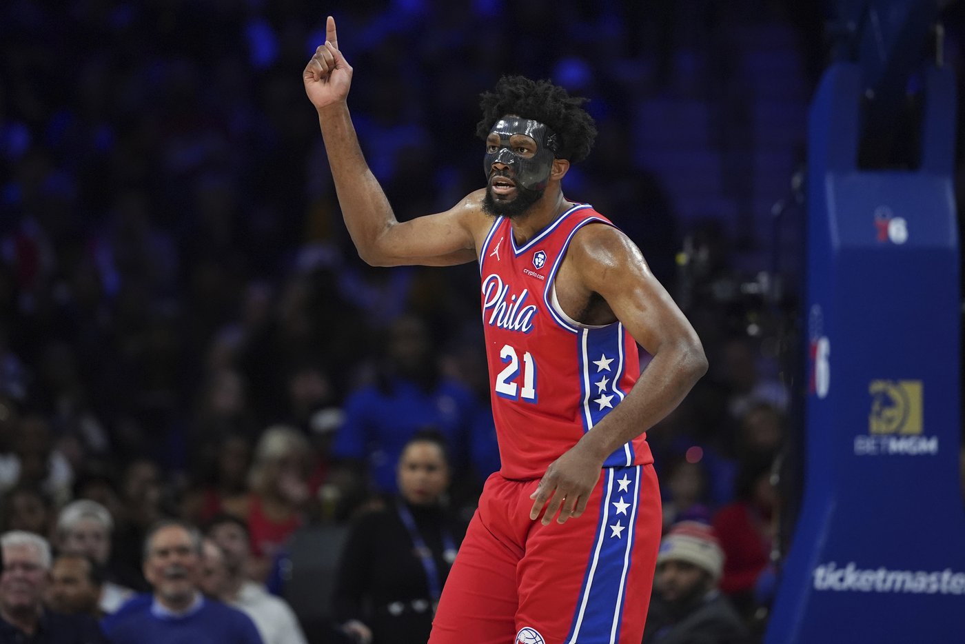 Embiid scores 34 points in return, helping the 76ers beat the Hornets 108-98 | iNFOnews.ca Embiid scores 34 points in return, helping the 76ers beat the Hornets 108-98 | iNFOnews.ca