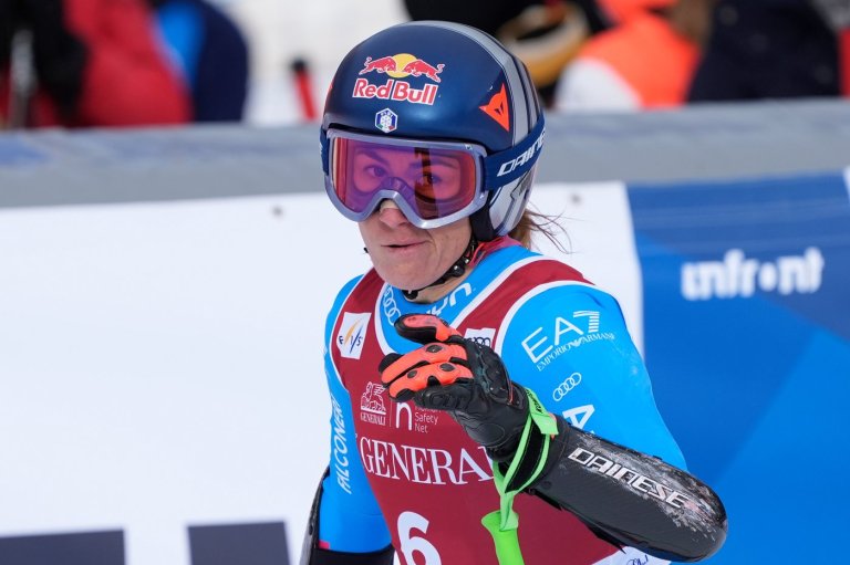 Sofia Goggia gets overdue World Cup win in super-G and Lindsey Vonn is third | iNFOnews.ca