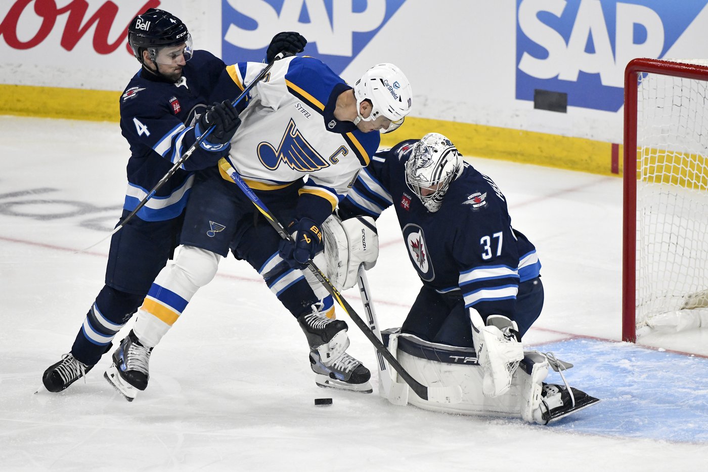 Jets goalie Connor Hellebuyck looks back at stellar season, playoff disappointment | iNFOnews.ca Jets goalie Connor Hellebuyck looks back at stellar season, playoff disappointment | iNFOnews.ca