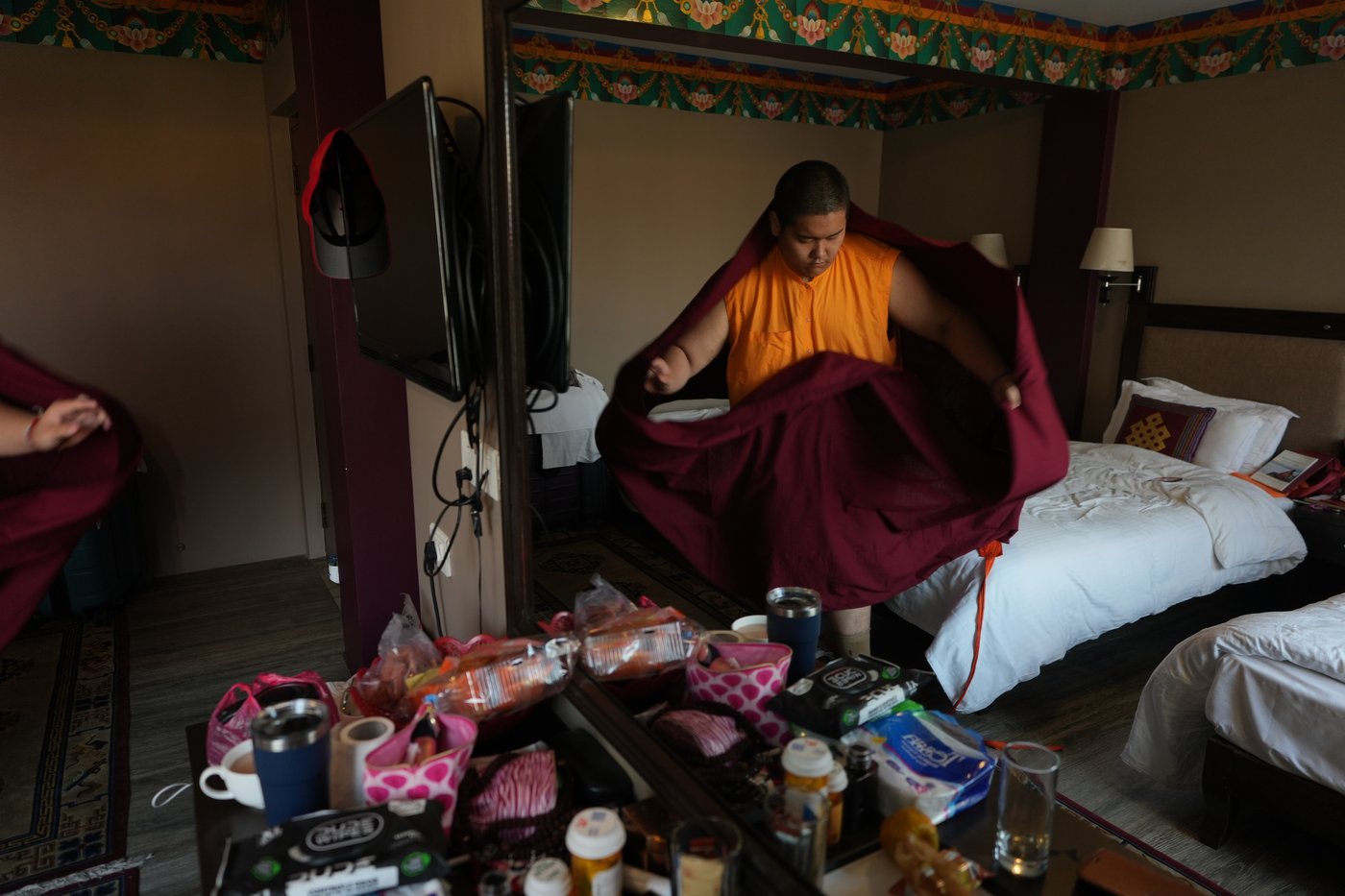 Journey of a lifetime: A US teen Buddhist lama is now a monk studying in the Himalayan foothills | iNFOnews.ca