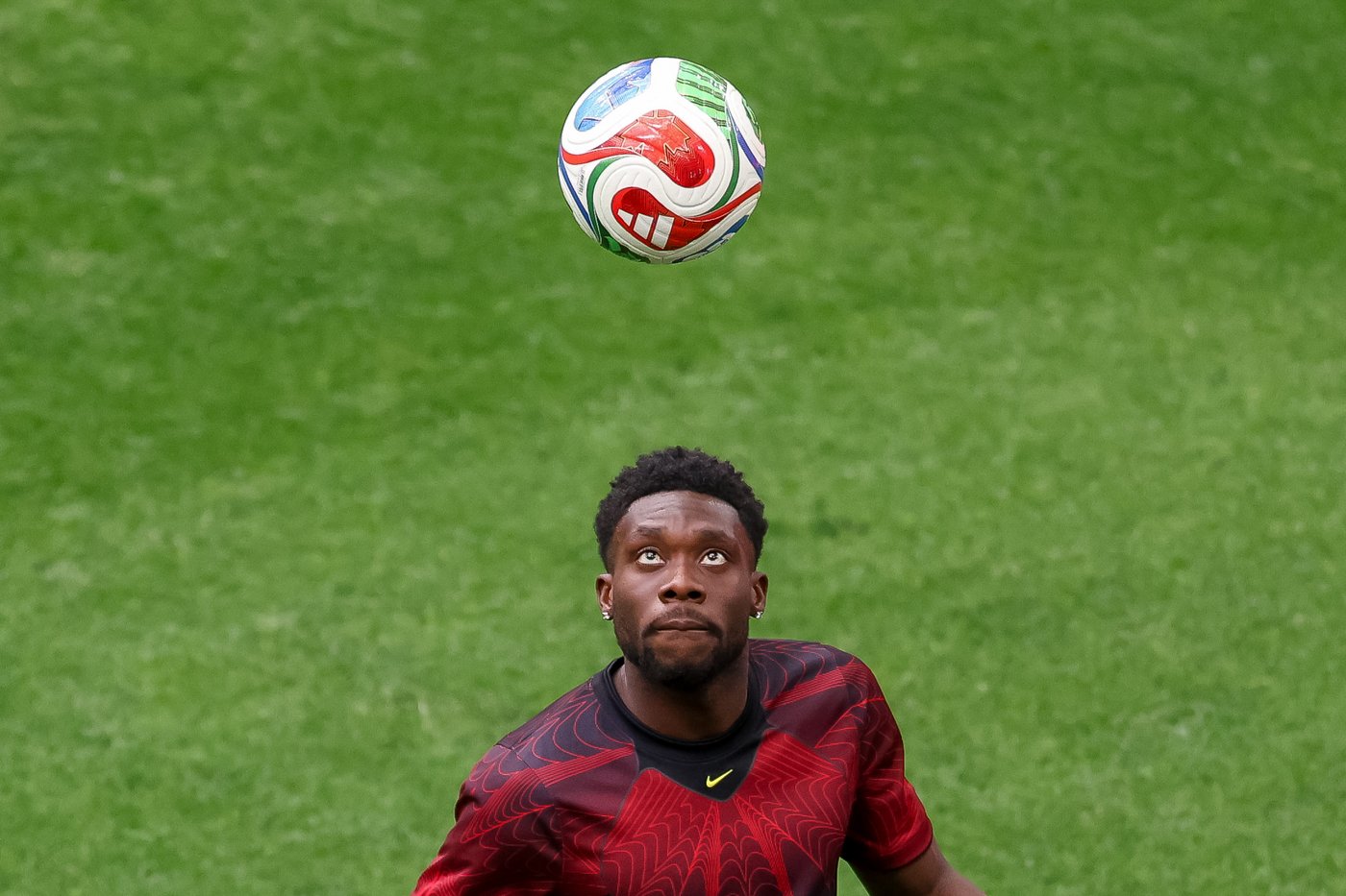 Canada's Davies 'more than ready' to play World Cup game vs. South Africa: coach | iNFOnews.ca Canada's Davies 'more than ready' to play World Cup game vs. South Africa: coach | iNFOnews.ca