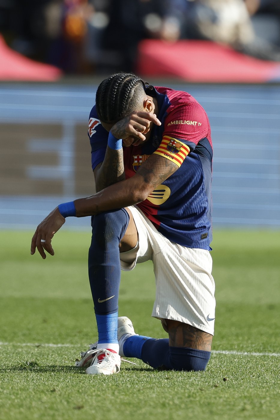 Barcelona loses at home for the first time this season | iNFOnews.ca