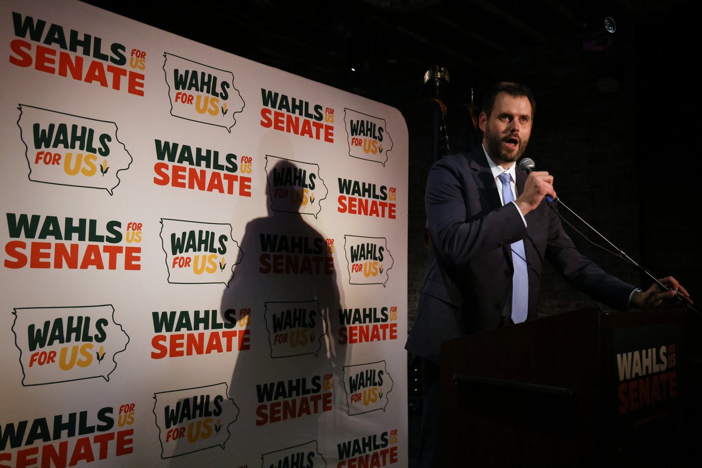 Democrat Josh Turek and GOP's Ashley Hinson to compete for pivotal US Senate seat in Iowa | iNFOnews.ca Democrat Josh Turek and GOP's Ashley Hinson to compete for pivotal US Senate seat in Iowa | iNFOnews.ca