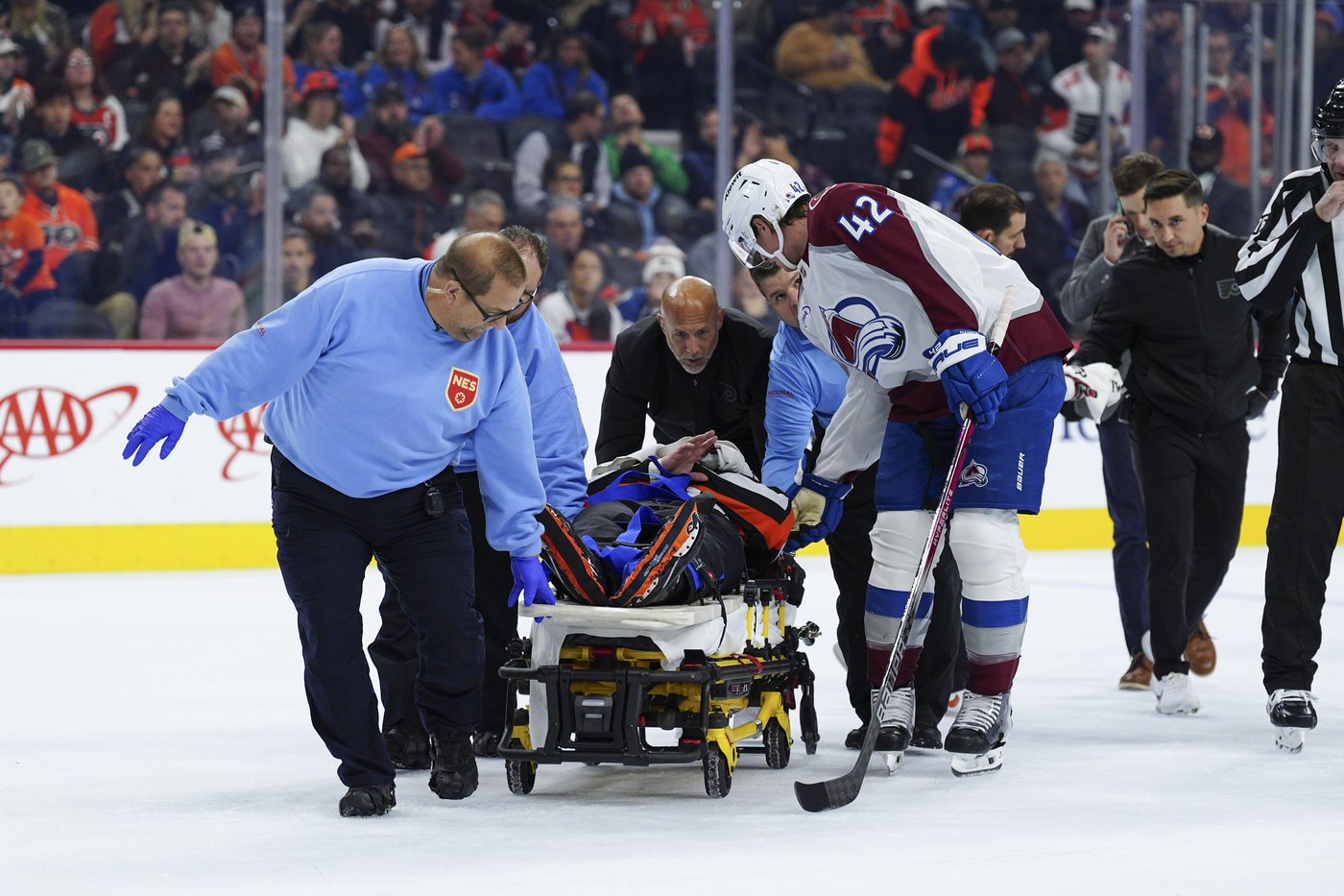 NHL referee Mitch Dunning communicative, can move extremities following violent collision | iNFOnews.ca
