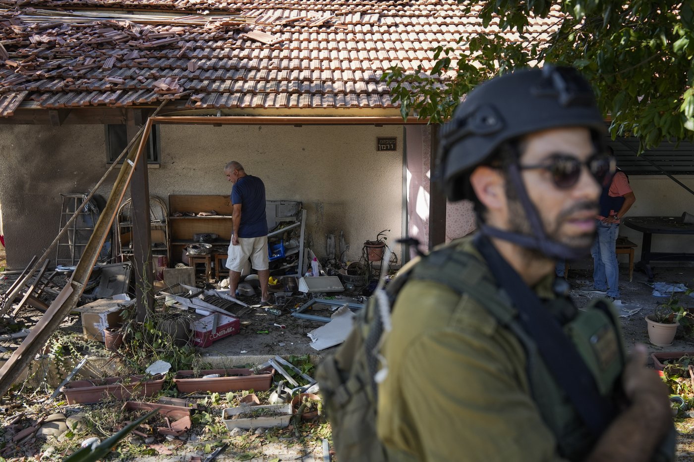 The fragile Israel-Hezbollah truce is holding so far, despite violations | iNFOnews.ca The fragile Israel-Hezbollah truce is holding so far, despite violations | iNFOnews.ca