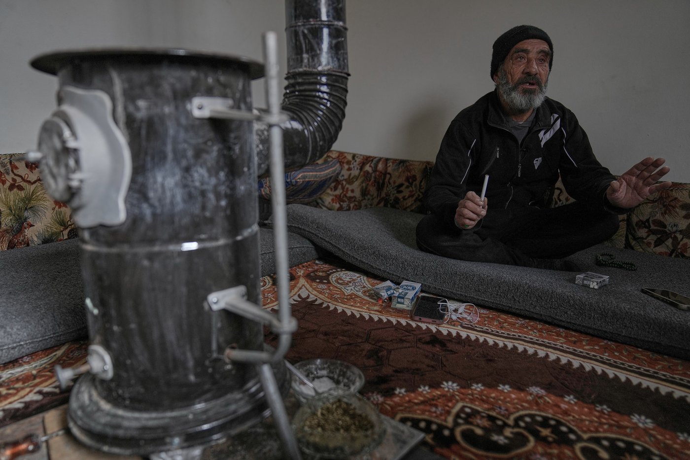 Questions around a compound of Shiite refugees from Syria in Lebanon show lingering post-Assad fears | iNFOnews.ca