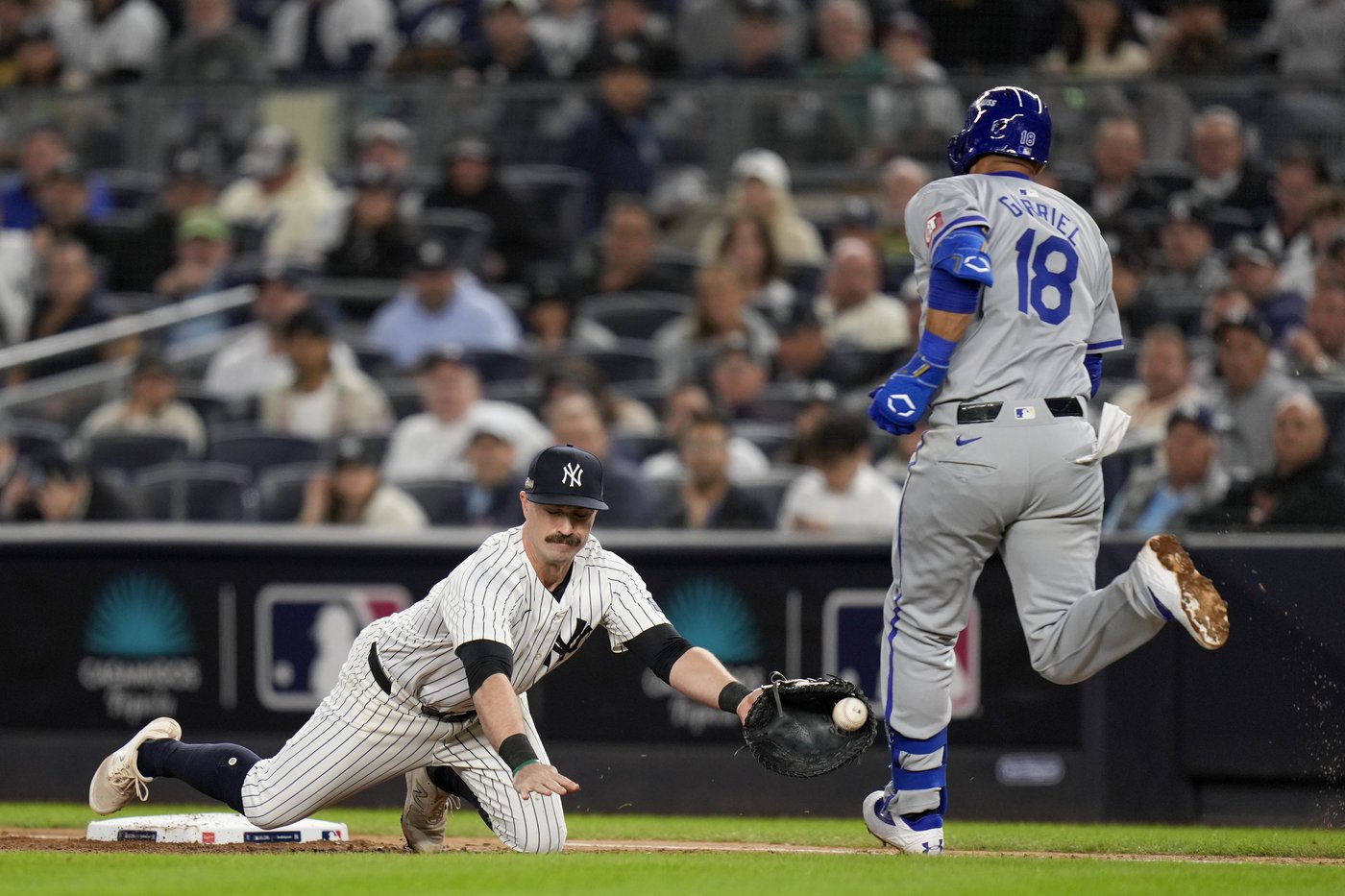 Berti turns dazzling unassisted double play in professional debut at first as Yankees lose in ALDS | iNFOnews.ca