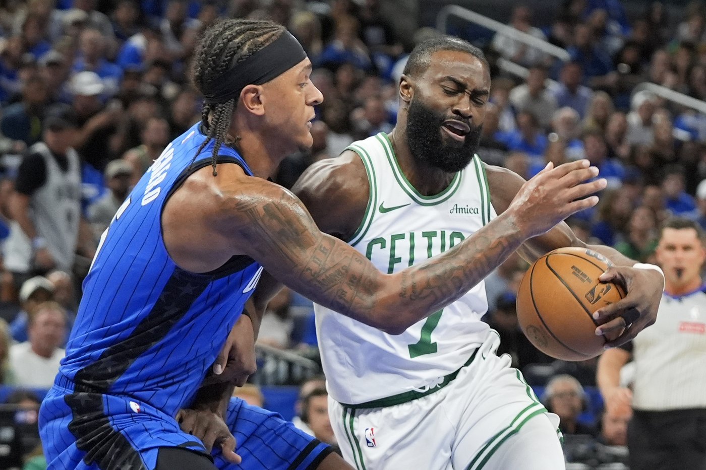 Tatum and Brown pace Celtics past Magic 107-98 to take a 3-1 series lead | iNFOnews.ca