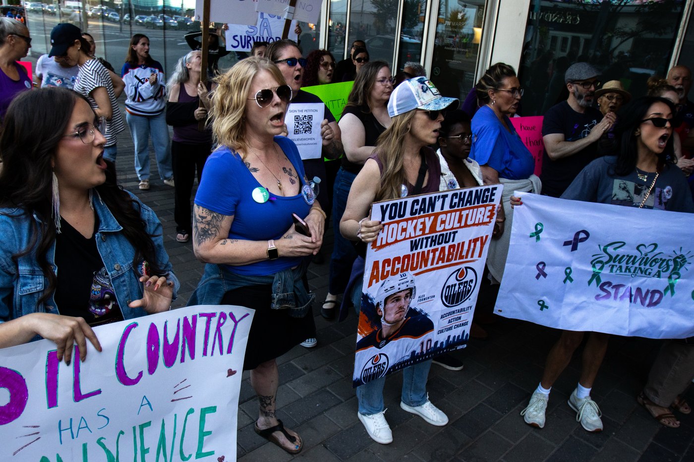 'Fans have pleaded': Protesters against Formenton gather before Oilers home game | iNFOnews.ca