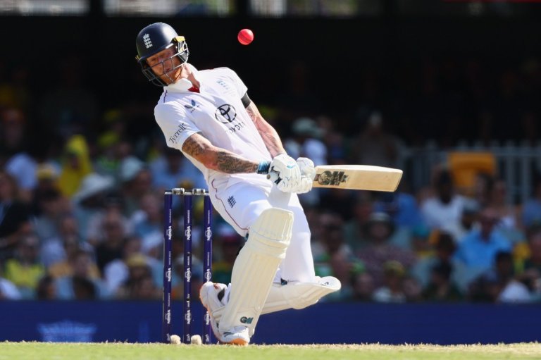 Ben Stokes' gritty 36 keeps England's Ashes hopes alive in second test | iNFOnews.ca