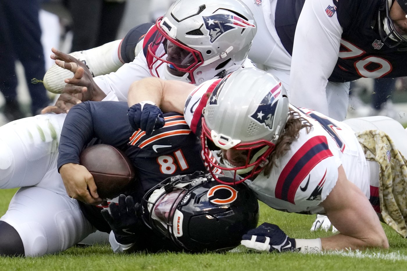 QB Caleb Williams has another rough day as the Bears lose to the Patriots 19-3 | iNFOnews.ca