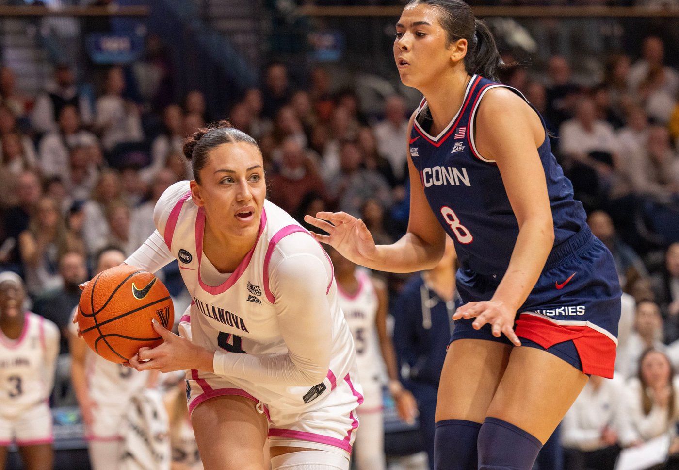 Fudd and Strong power No. 1 UConn to an 83-69 win over Villanova as win streak reaches 44 games | iNFOnews.ca