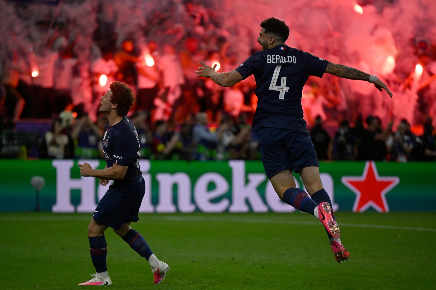 PSG wins back-to-back Champions League titles after shootout victory against Arsenal | iNFOnews.ca PSG wins back-to-back Champions League titles after shootout victory against Arsenal | iNFOnews.ca