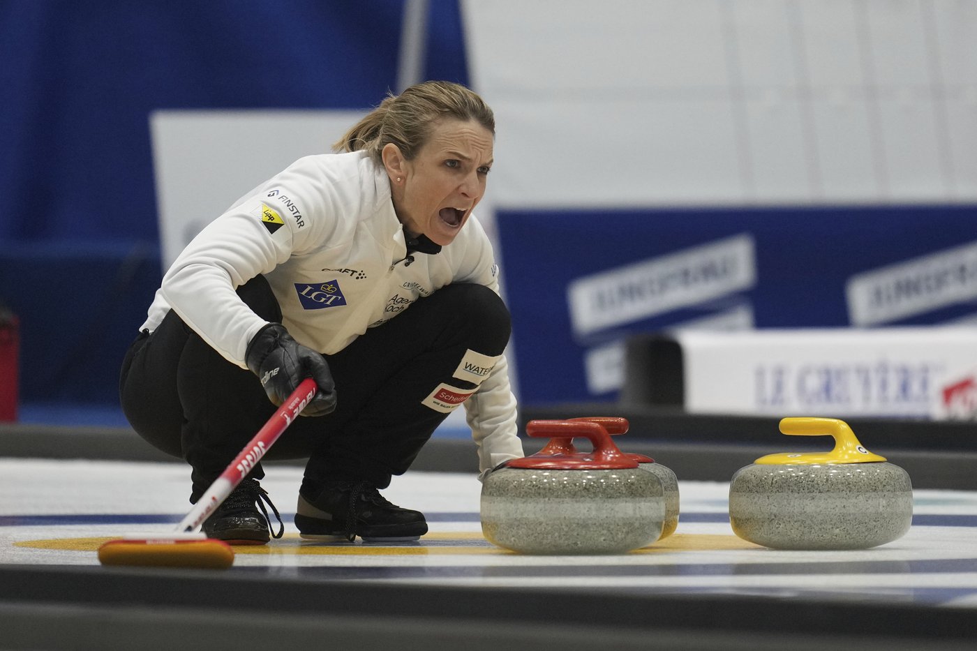 Tirinzoni tops Fujisawa to win women's curling final at HearingLife Canadian Open | iNFOnews.ca