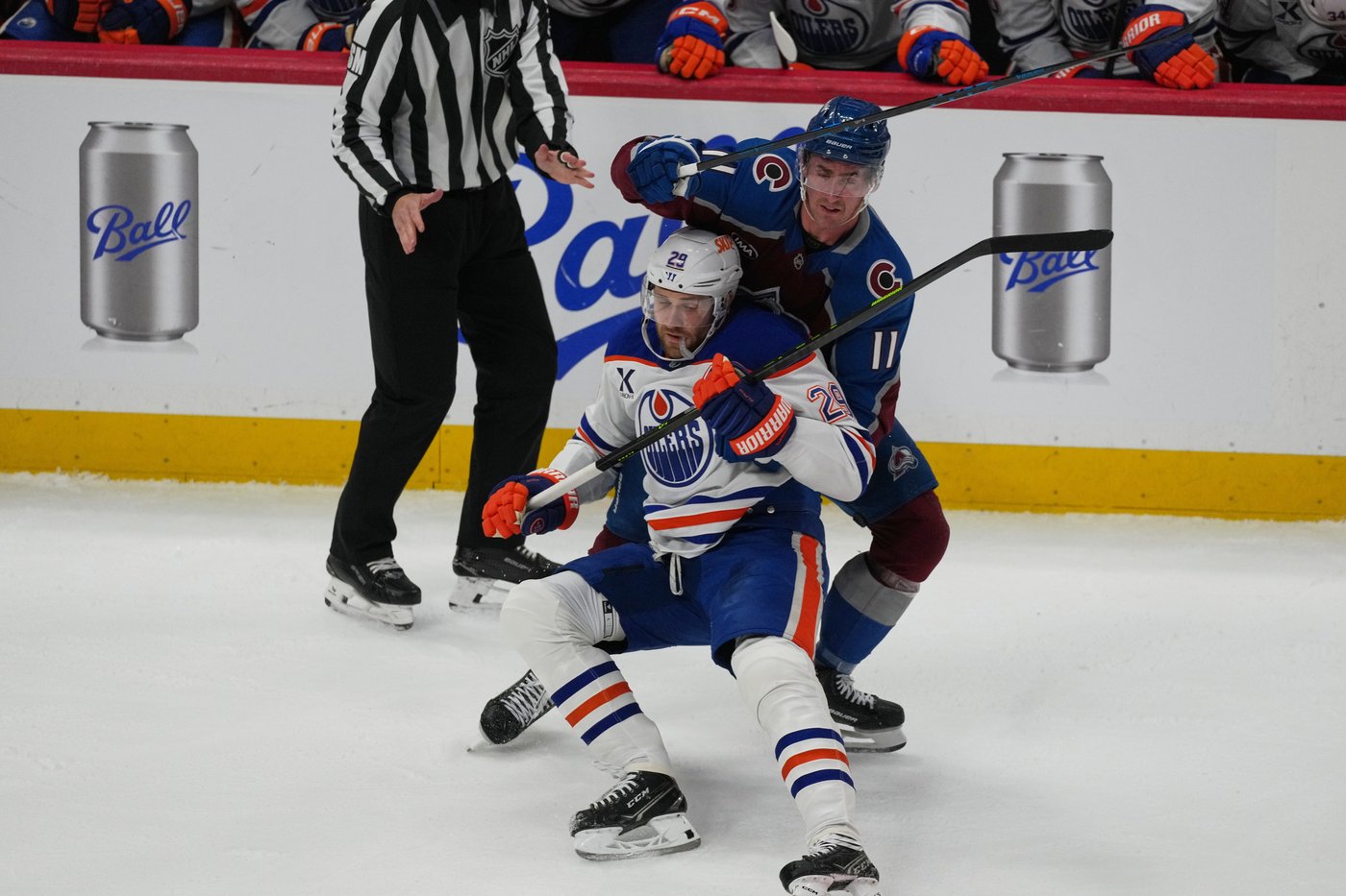 McDavid’s late power-play winner lifts Oilers past Avalanche 4-3 | iNFOnews.ca McDavid’s late power-play winner lifts Oilers past Avalanche 4-3 | iNFOnews.ca