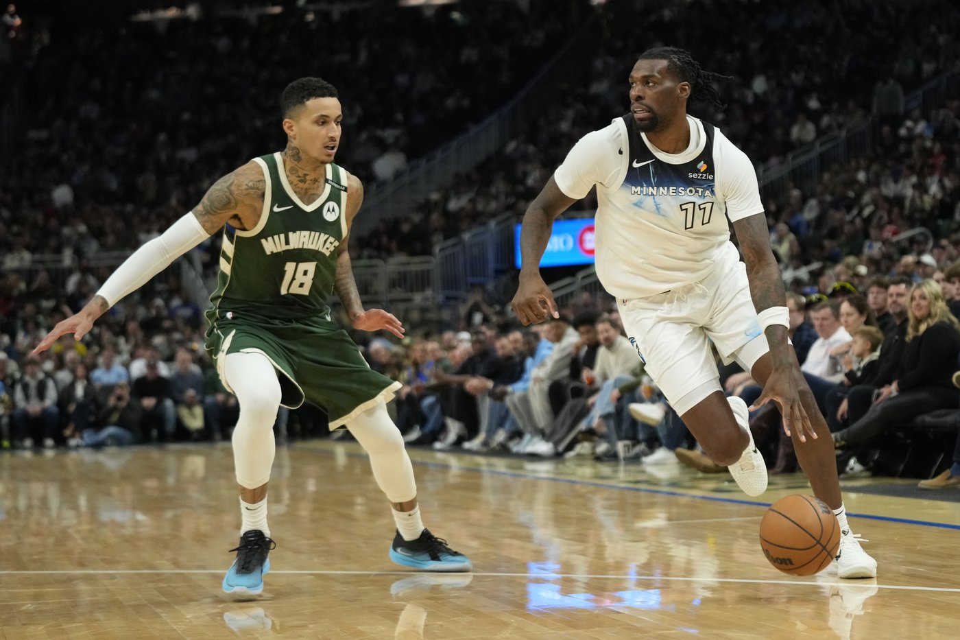 Timberwolves watch their playoff position tumble after blowing huge lead in 4th quarter | iNFOnews.ca Timberwolves watch their playoff position tumble after blowing huge lead in 4th quarter | iNFOnews.ca