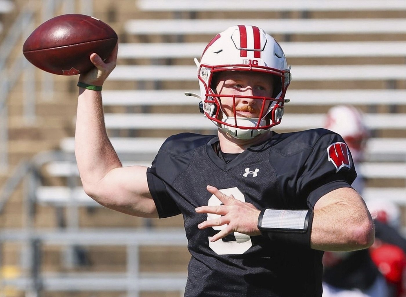 Wisconsin relies on new QB and coordinator to boost an offense that has struggled under Fickell | iNFOnews.ca Wisconsin relies on new QB and coordinator to boost an offense that has struggled under Fickell | iNFOnews.ca