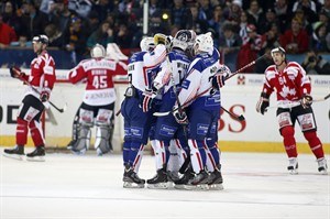 Pominville scores in overtime as Adler Mannheim stuns Canada 2-1 at Spengler Cup | iNFOnews.ca CP21344935
