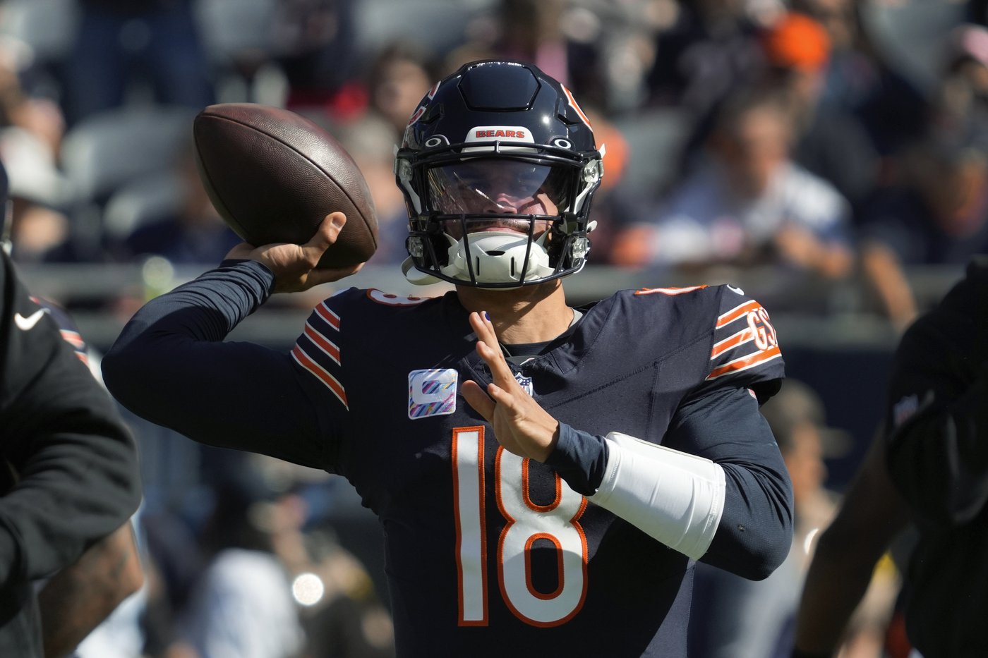Bears appreciate 'bossy' QB Caleb Williams and get acclimated to London | iNFOnews.ca