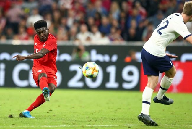 Canadian teenager Alphonso Davies scores highlight-reel goal for Bayern Munich | iNFOnews.ca Canadian teenager Alphonso Davies scores highlight-reel goal for Bayern Munich | iNFOnews.ca