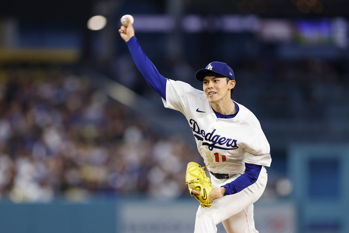 A nervous Roki Sasaki steadies himself in Dodgers season debut after a shaky spring | iNFOnews.ca