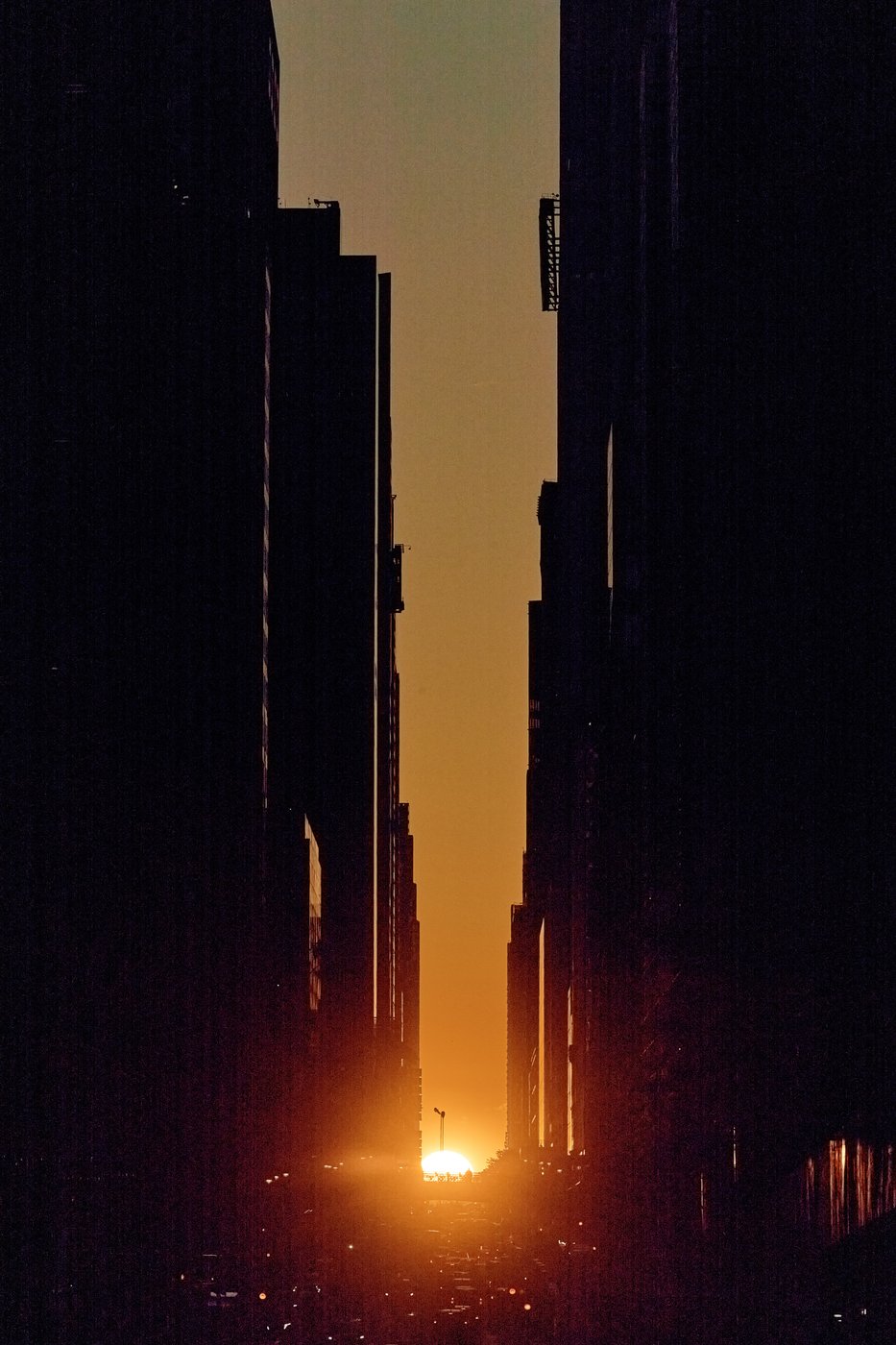 What to know about Manhattanhenge, NYC's sunset spectacle | iNFOnews.ca What to know about Manhattanhenge, NYC's sunset spectacle | iNFOnews.ca