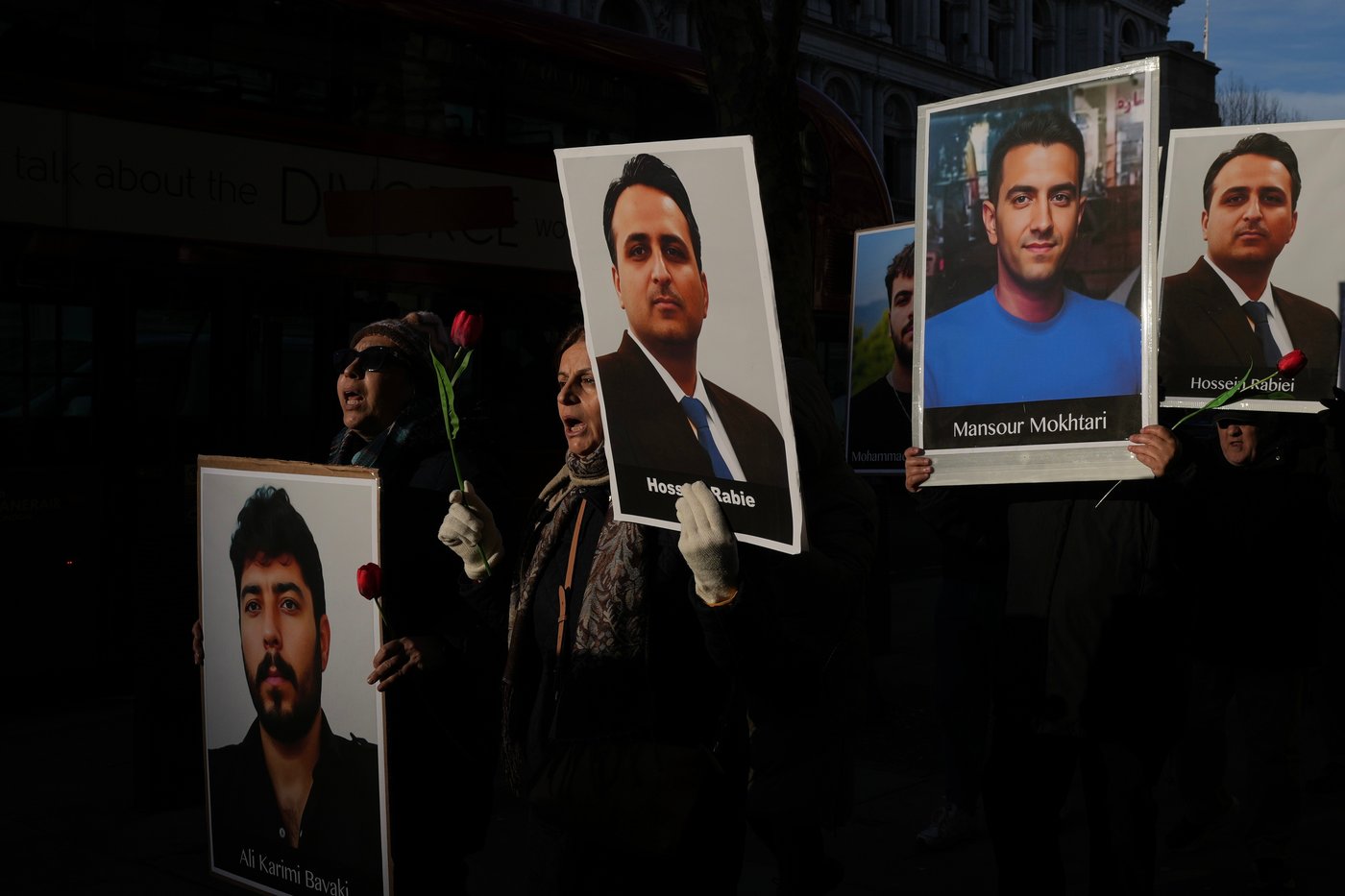 People rally around the world in support of protests in Iran, in photos | iNFOnews.ca