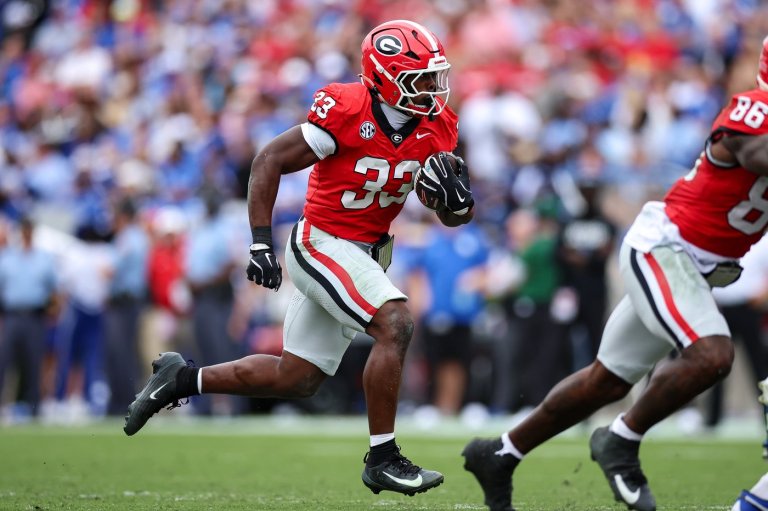 Hard-running Chauncey Bowens emerges as No. 10 Georgia's leading rusher entering road test at Auburn | iNFOnews.ca