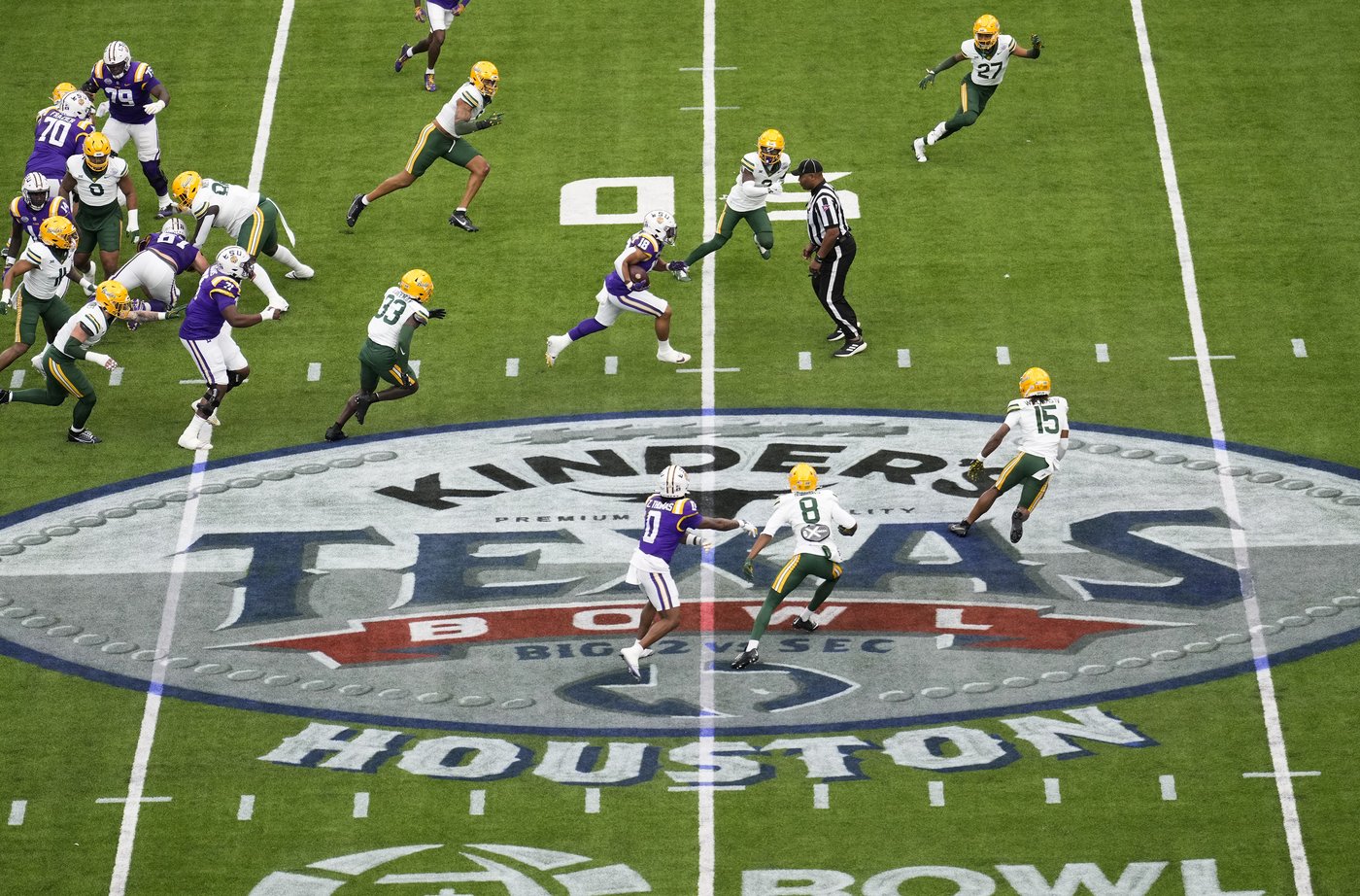 Nussmeier throws for 304 yards and 3 TDs as LSU beats Baylor 44-31 in Texas Bowl | iNFOnews.ca