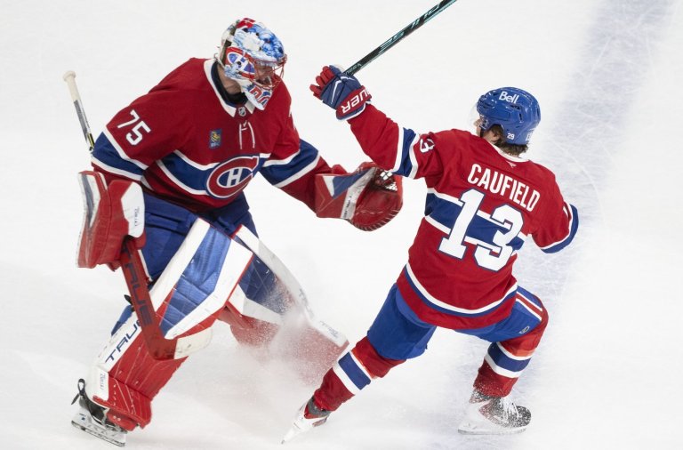Caufield scores tying and winning goals as Canadiens defeat Predators 3-2 in OT | iNFOnews.ca
