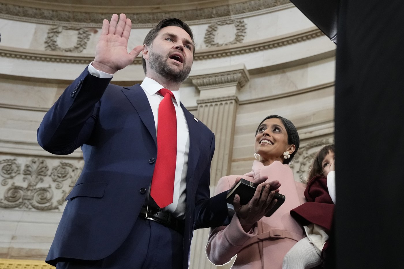 PHOTO COLLECTION: Trump Inauguration Swearing In | iNFOnews.ca