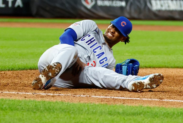 Cubs pitcher Edward Cabrera carted off the field with a left leg injury | iNFOnews.ca