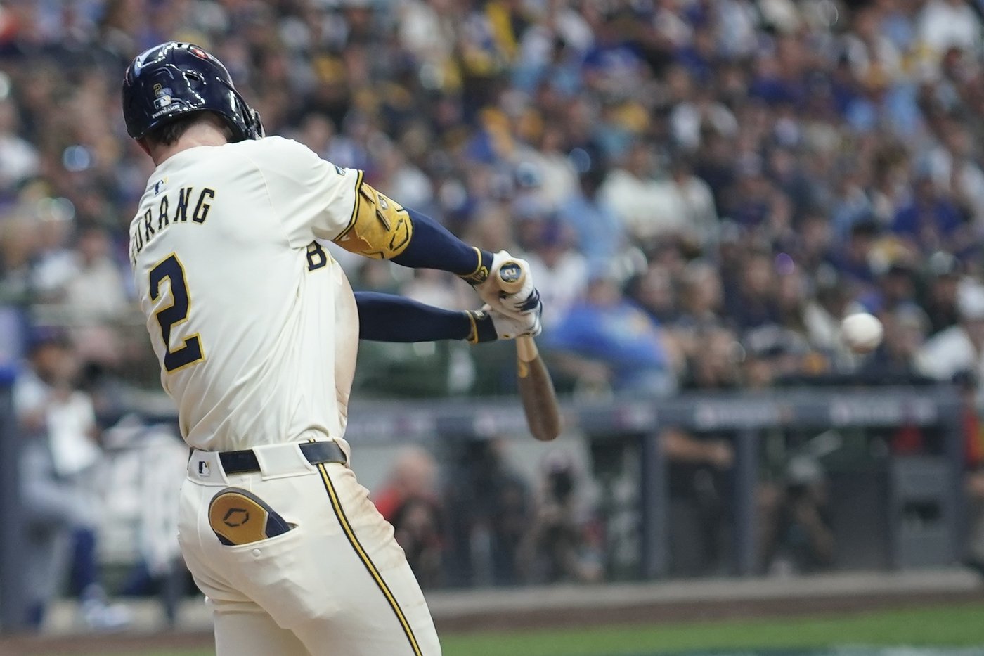Brewers on the brink of another early playoff exit after their bullpen crumbles in 8-4 loss to Mets | iNFOnews.ca