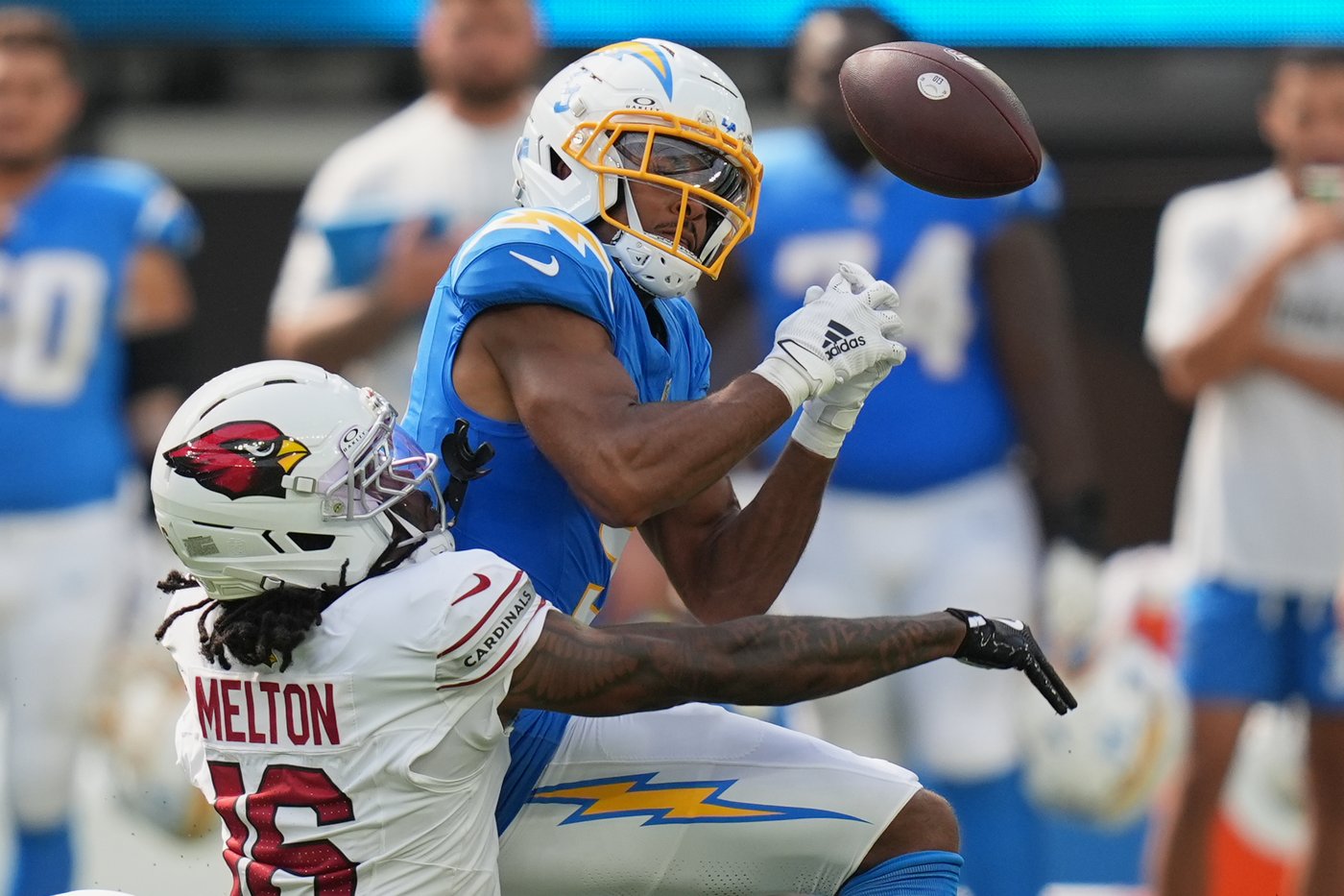 Chargers' new-look offense shows more of the same struggles in loss to Cardinals | iNFOnews.ca
