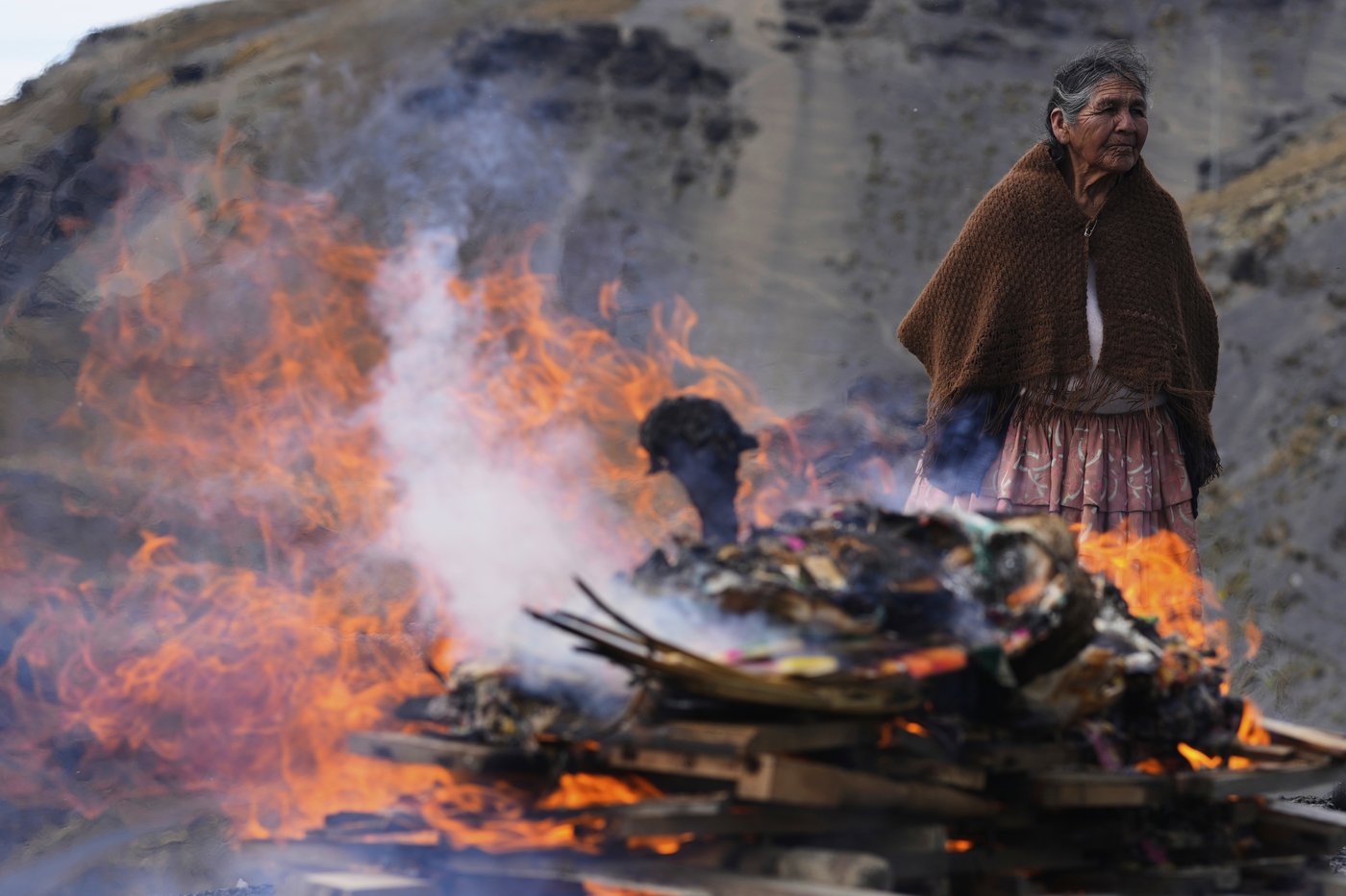 Burnt offerings, whispering to mountains: Inside Bolivians' rituals for Mother Earth | iNFOnews.ca