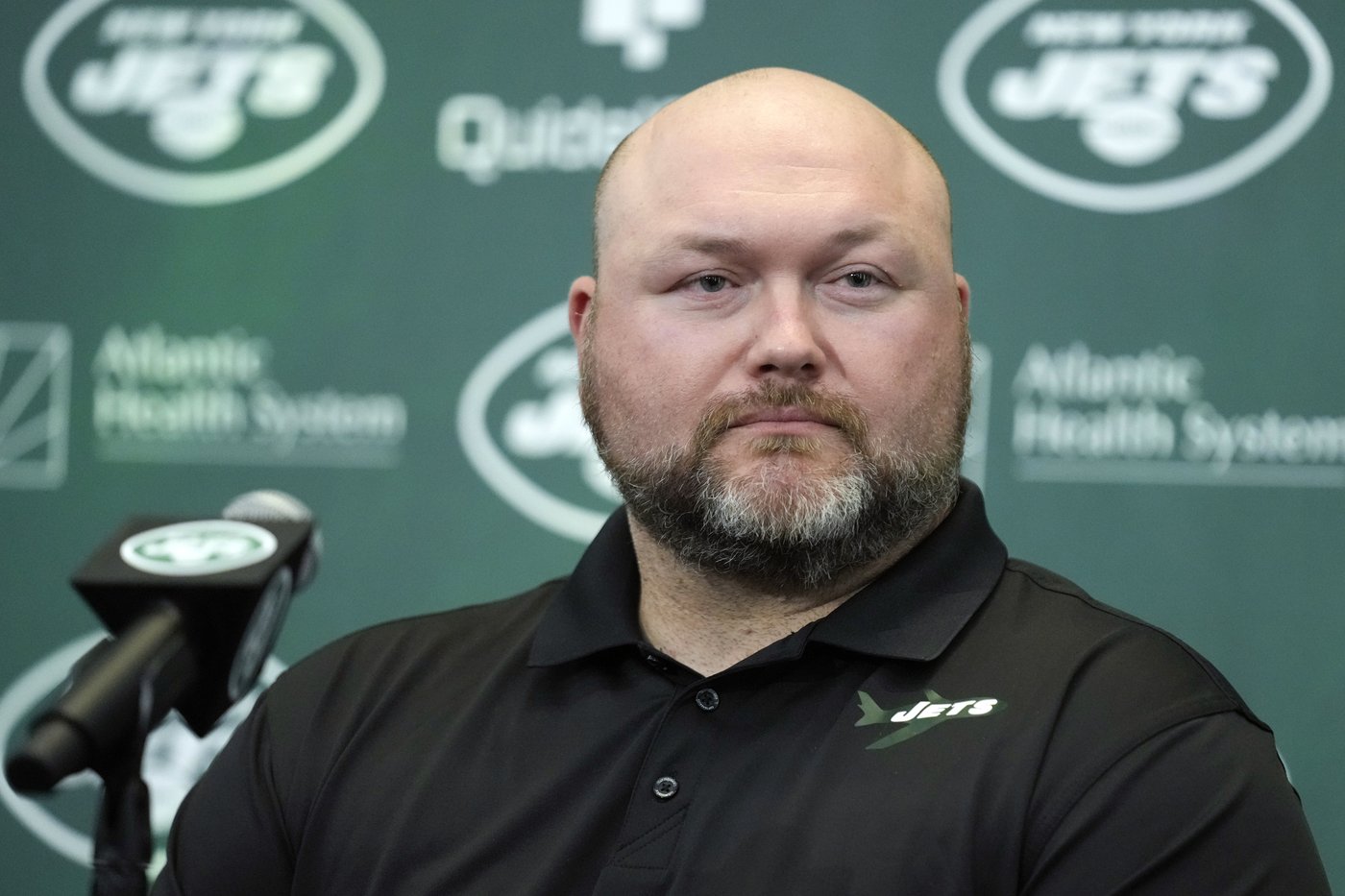 Jets fire general manager Joe Douglas after team goes 3-8 to start the season | iNFOnews.ca